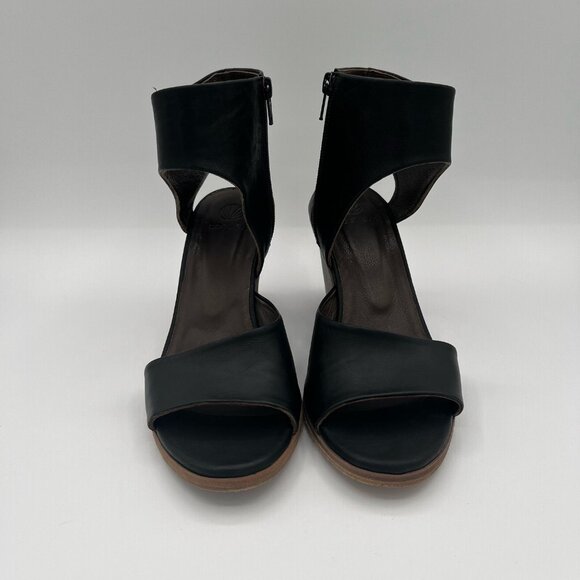 Coclico Aster Leather Heeled Sandals Size 8-8.5 - Picture 2 of 16